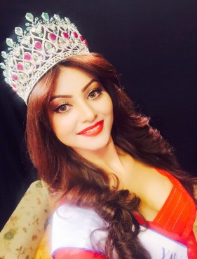 Photos: Urvashi Rautela Crowned Miss Diva 2015