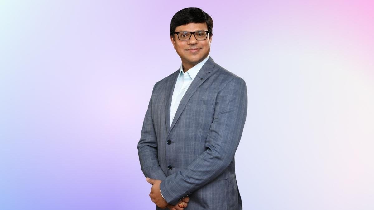 Dr Durga Prakash Devarakonda was exultant having won the praise by UB Group in the event