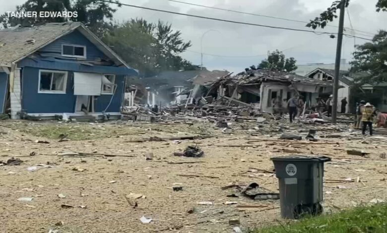 Three people were killed Wednesday when a house exploded in the southern Indiana city of Evansville, authorities said.
