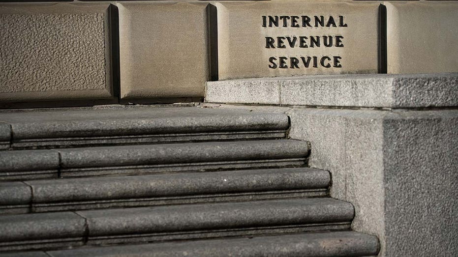 IRS hires 4,000 to provide more help to people during the 2023 tax