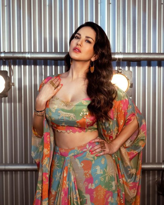 .
.
.Outfit by
Jewellery byStyled by
Fashion team
HMU
Photography by...