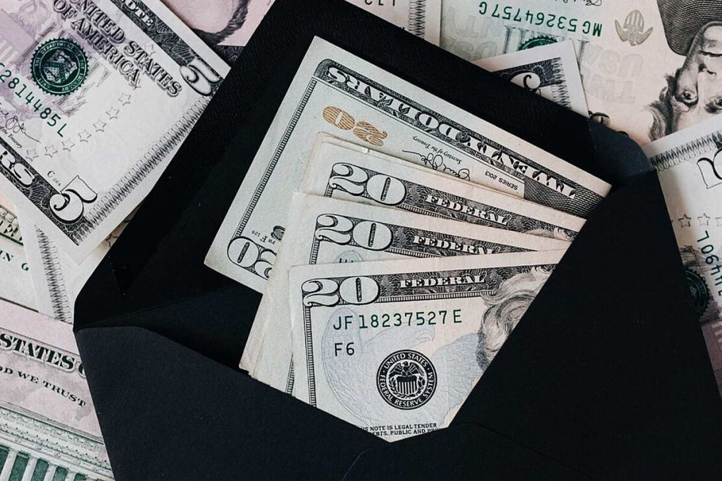 Direct Payments: Exact date to receive up to $600? Who is eligible?