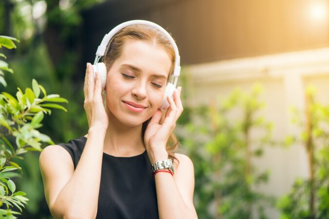 9 Enjoyable Activities to Help You Relax After Work
