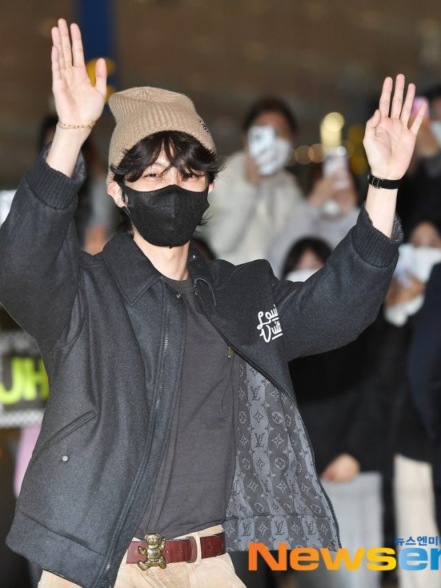 BTS’ J-Hope dances at the Airport as he leaves for Golden Disc Awards 2023