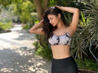 mouni roy