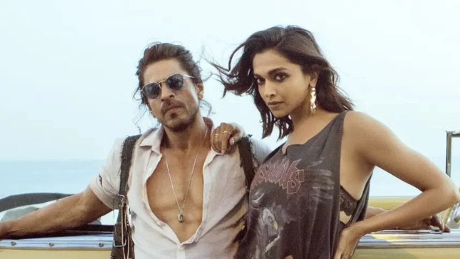 pathan Deepika Padukone hot