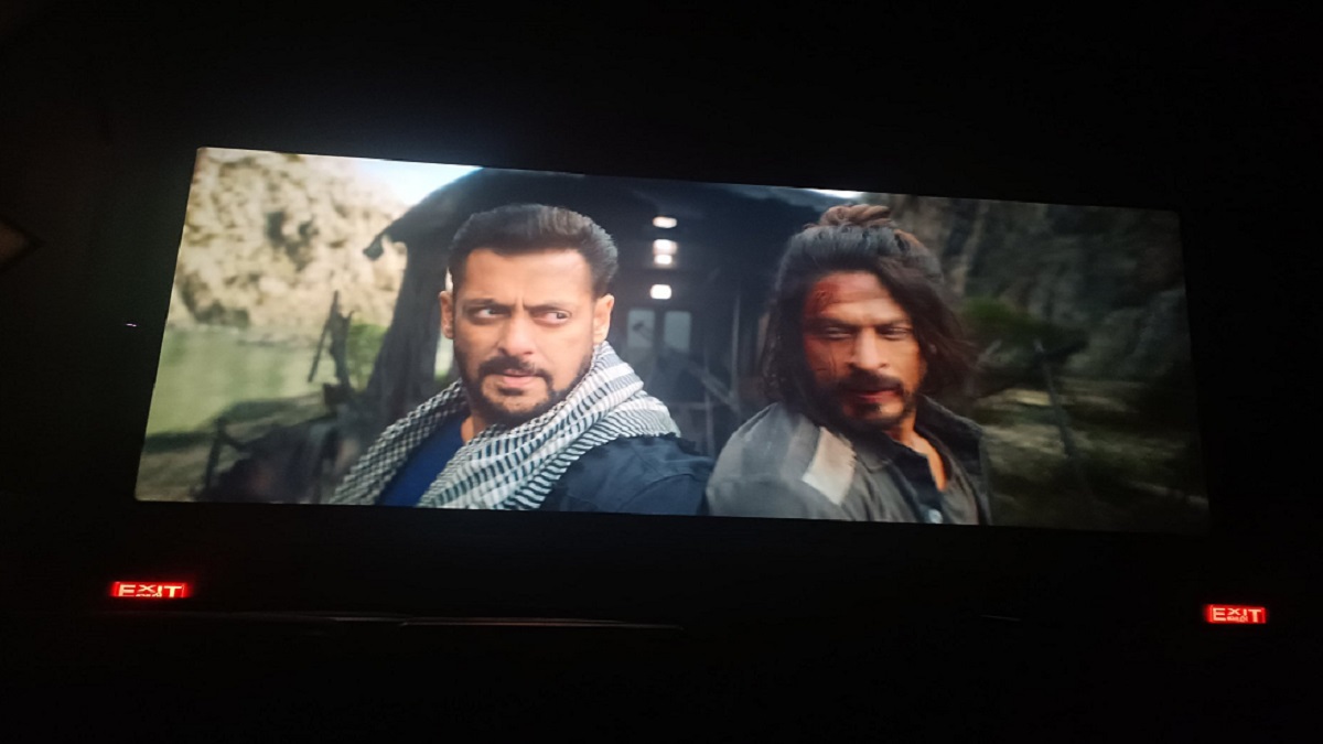 'Pathan' Day 18 Worldwide Box office Collections; 'Pathaan' races towards Rs 450 Cr