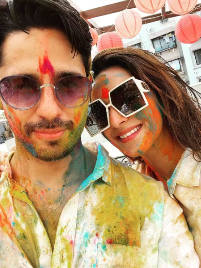 Holi 2023 Pics: Ananya Pandey, Salman Khan, Alia Bhat, Kareena Kapoor, Kiara Advani in colors