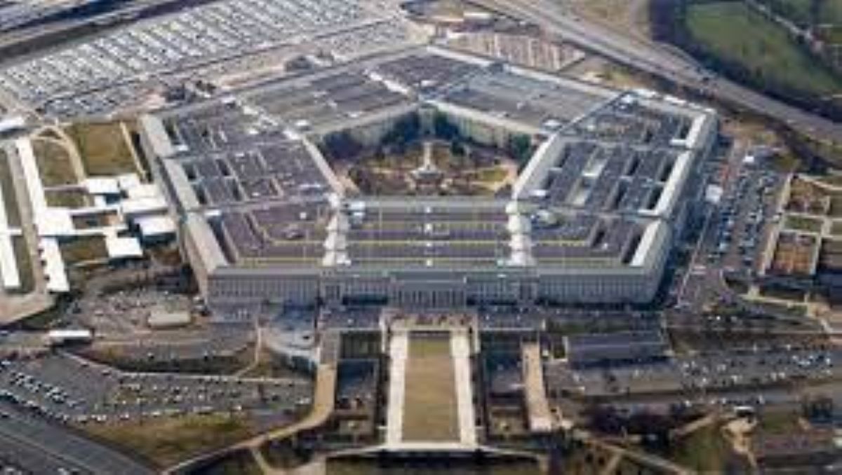 The Us FBI Arrests Suspect Involved In Pentagon Leak