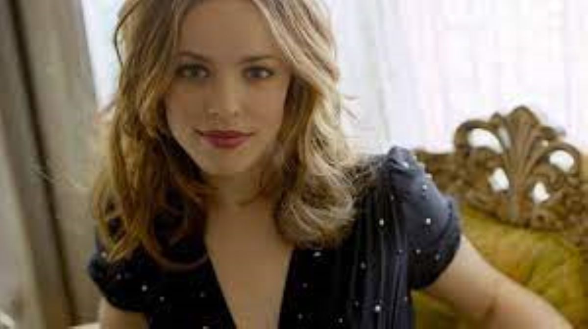Rachel McAdams Reveals A Skill That Even Kelly Clarkson Is Envious Of