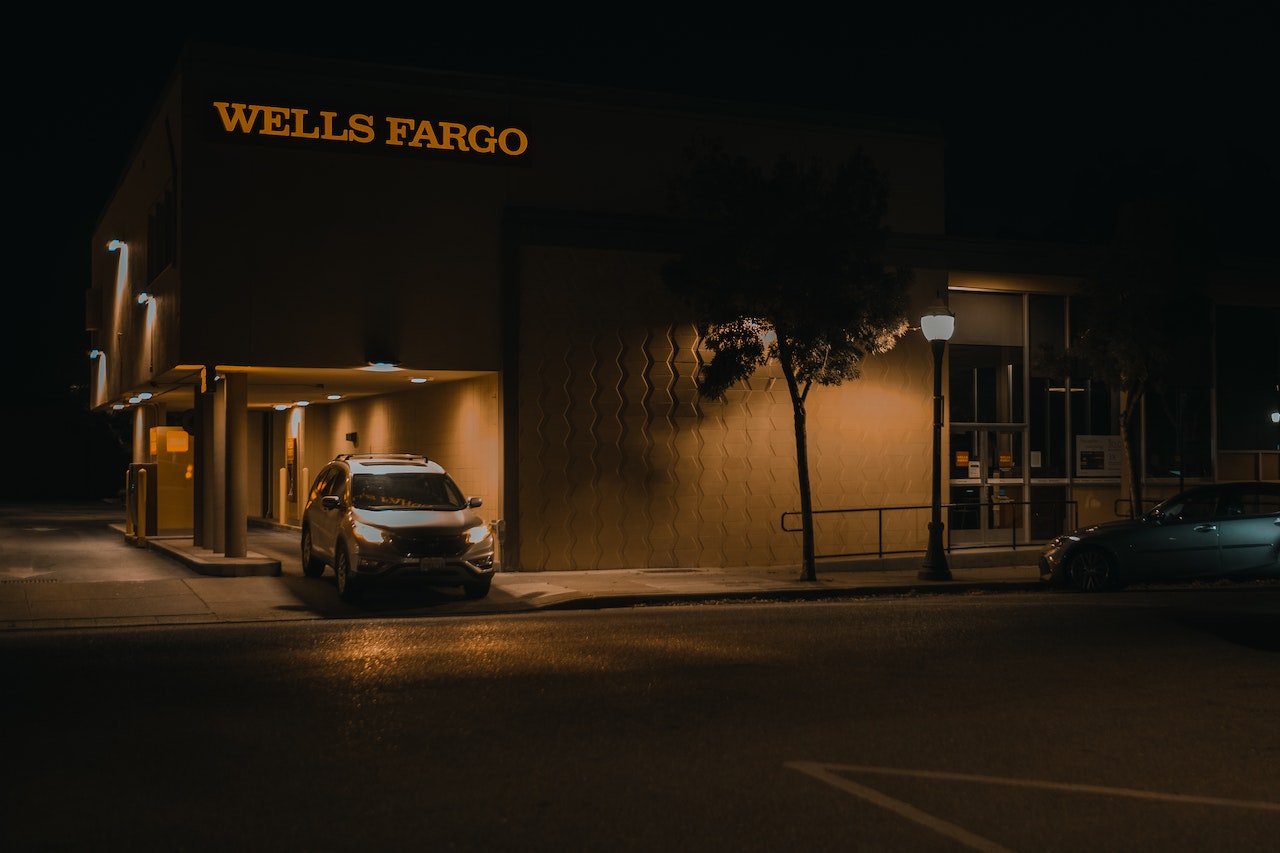 Wells Fargo Agrees to $1 Billion Settlement with Shareholders Over Fake Account Scandal