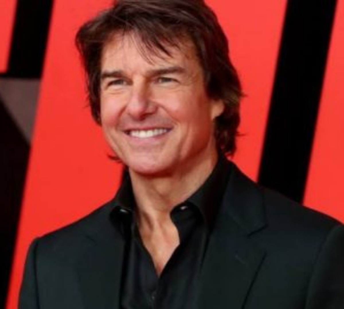 Watch: Tom Cruise stuns interviewer as he speaks in Hindi
