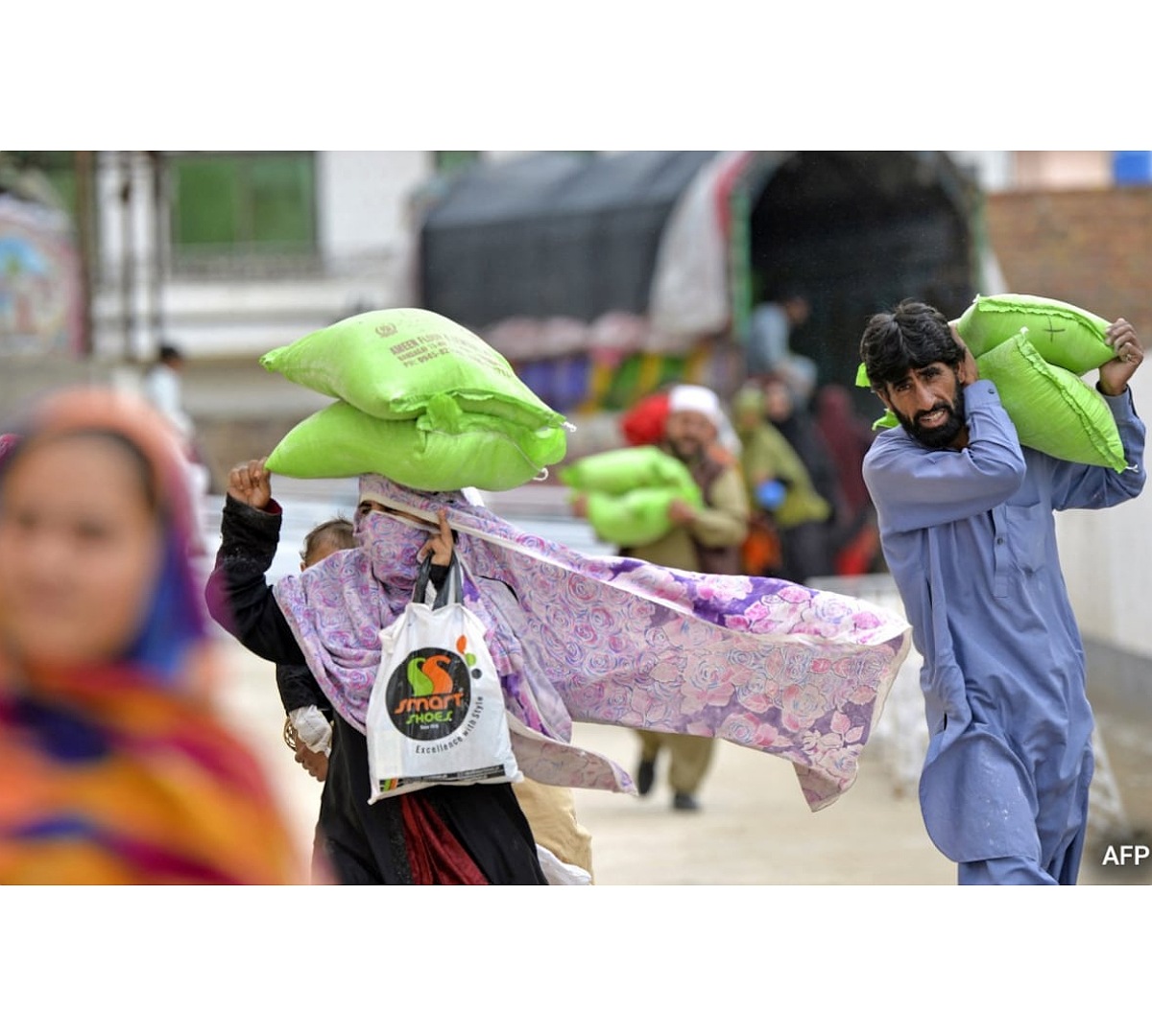 Amid inflation, people in Karachi buying ‘most expensive’ flour