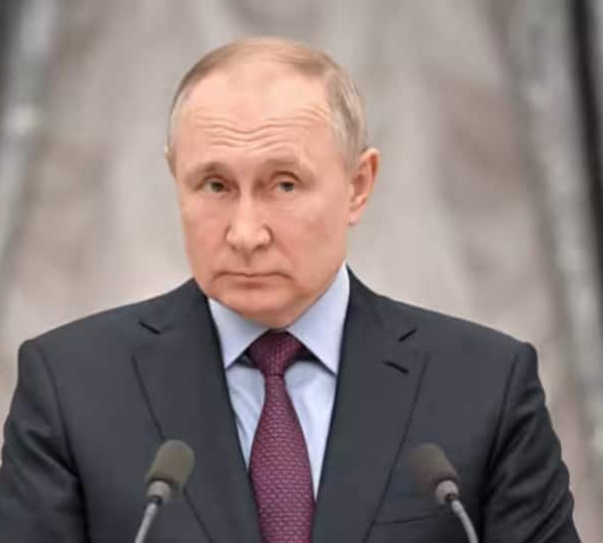 Vladimir Putin ‘losing his grip’? Russian soldier opens fire on his own unit