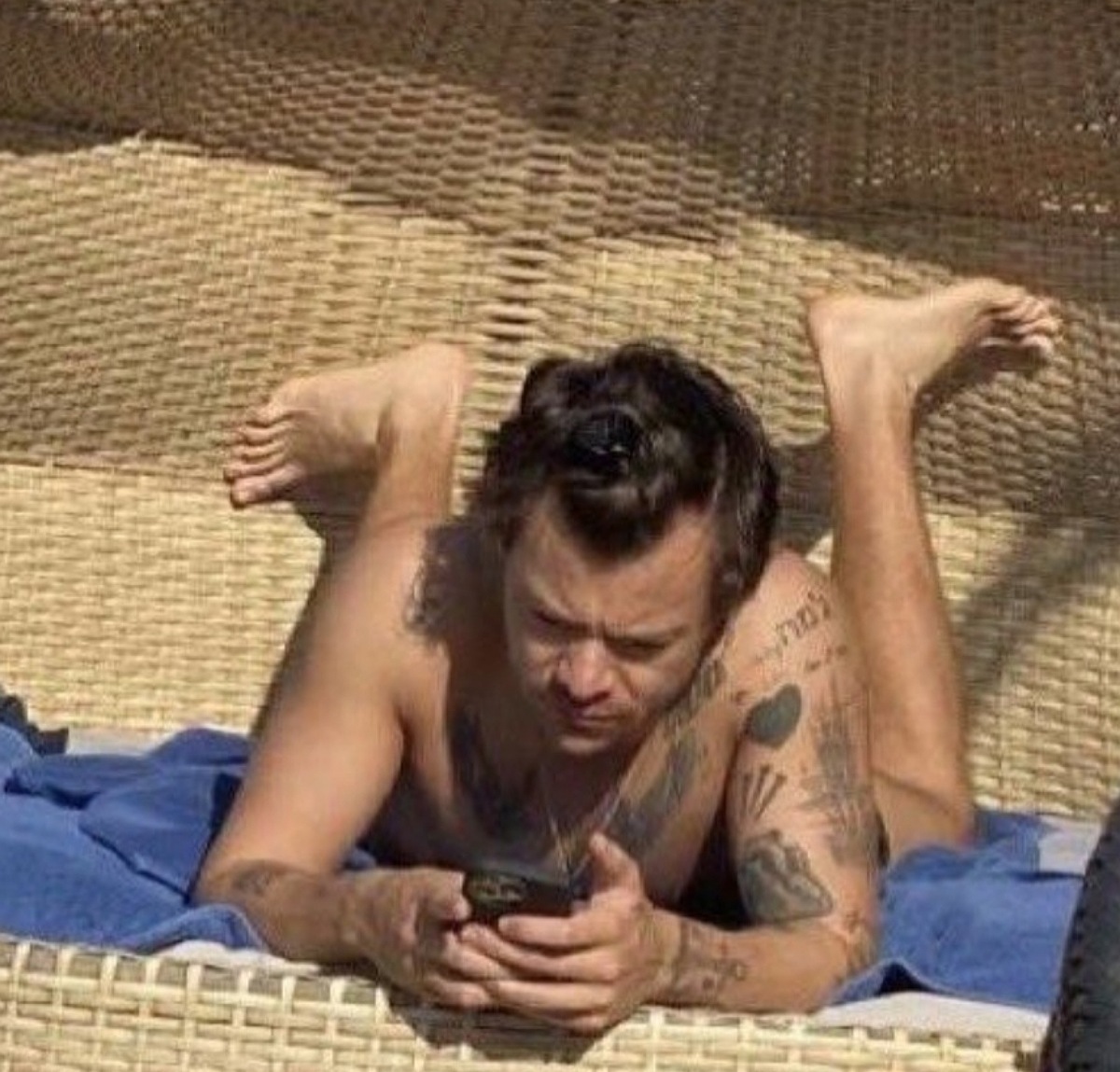 Is Harry Styles still have feelings for ex Olivia Wilde, seen in tattoo