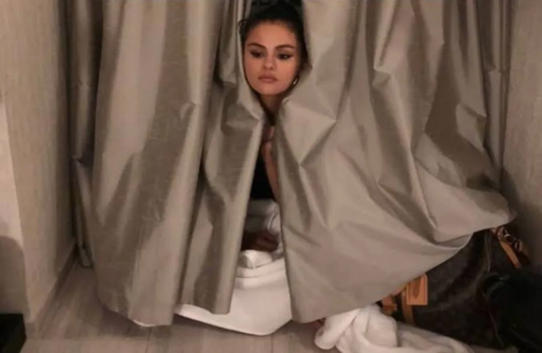 Selena Gomez Shares About Her Recent Wardrobe Malfunction