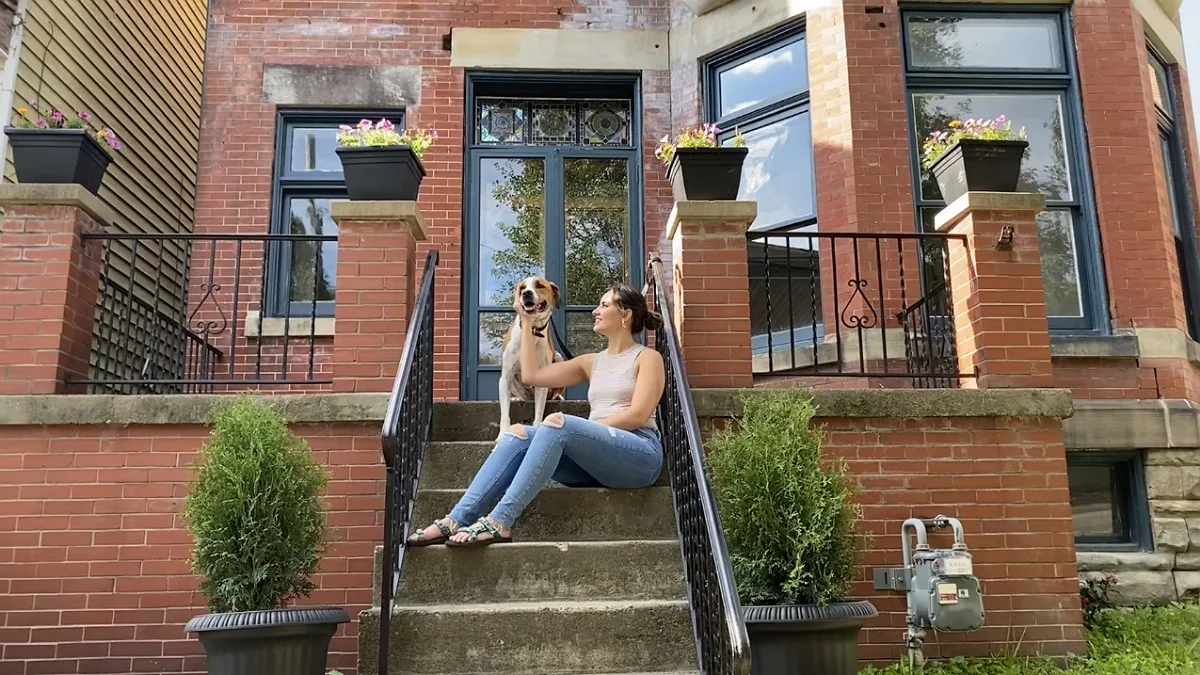 US Woman Buys $18K House, Transforms It into $240K Abode: Here's How