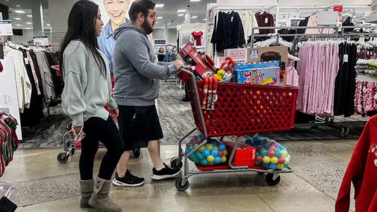 Navigating Rate Shifts: 3 Strategies, Advisor's 'No-Brainer' Pick