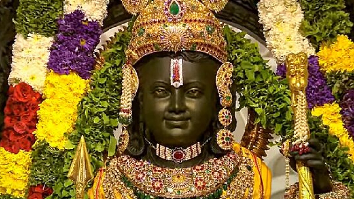 Ayodhya's Ram Lalla Idol Amazes Internet with 'Blinking Eyes' AI Video