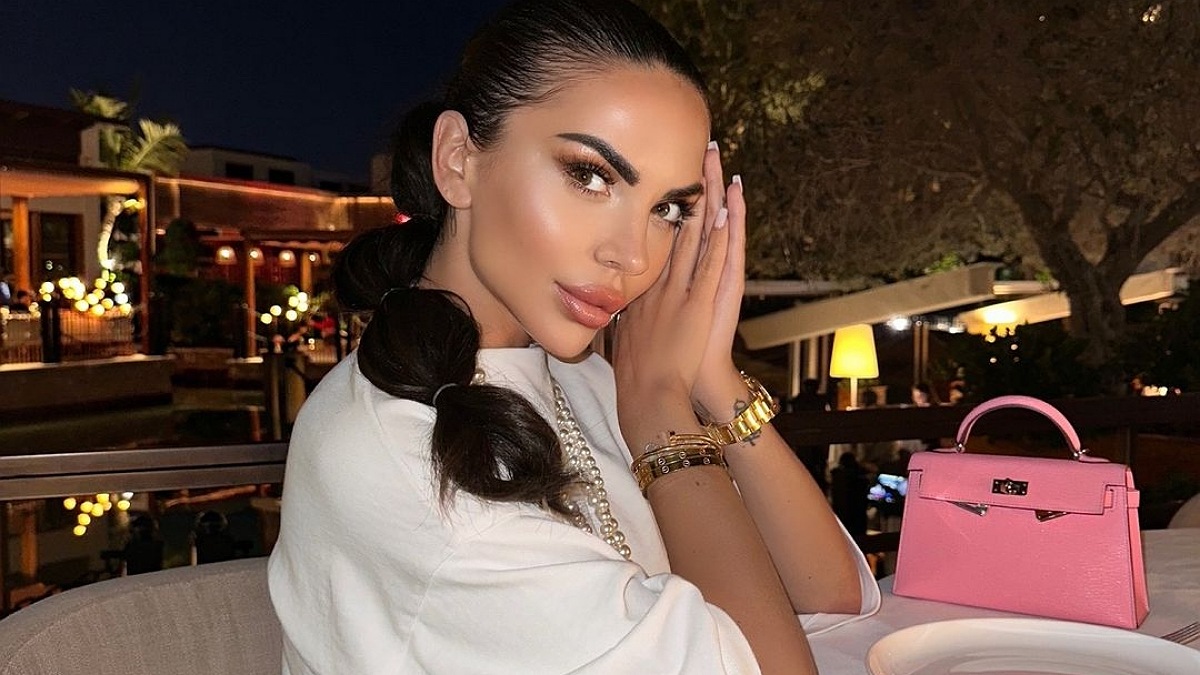 Italian Influencer's Hermes Bag 'Drip' Stirs Cancer Patient Outrage