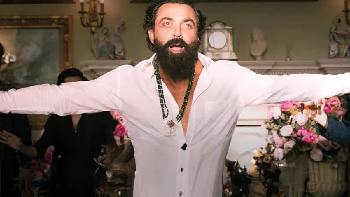 Bobby Deol's Epic Dance: Jamal Kudu at Udaipur Family Wedding- watch viral video