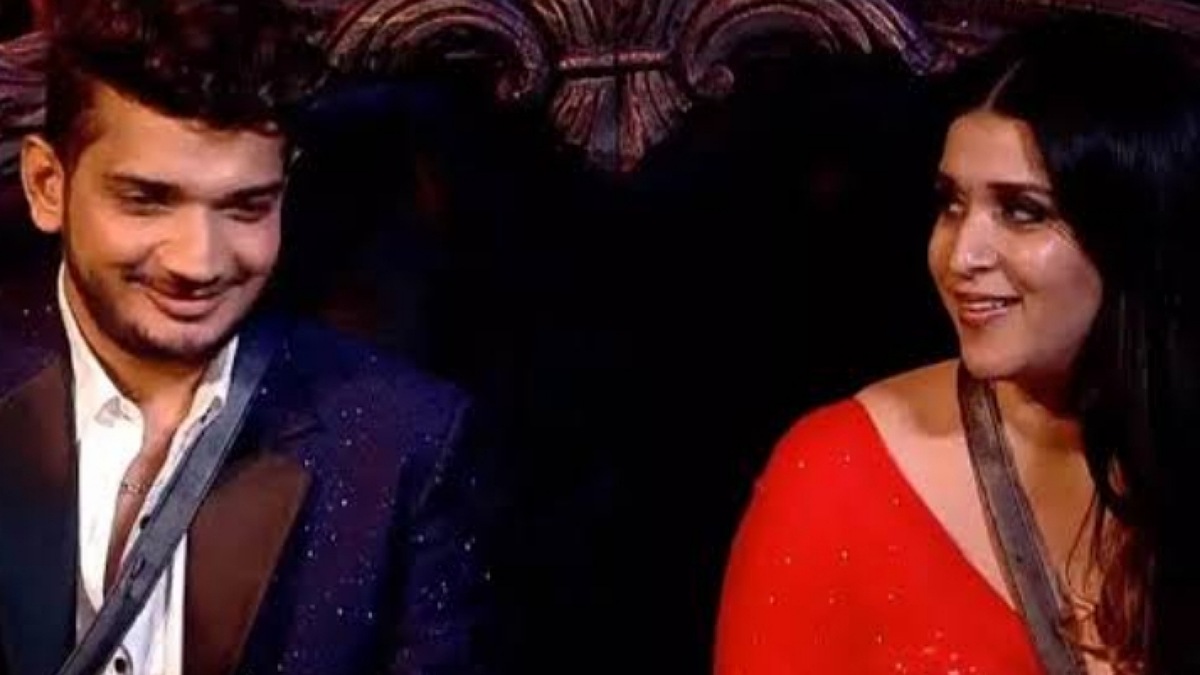 Mannara Chopra Responds: No Truth to Claims of Kissing Munawar Faruqui