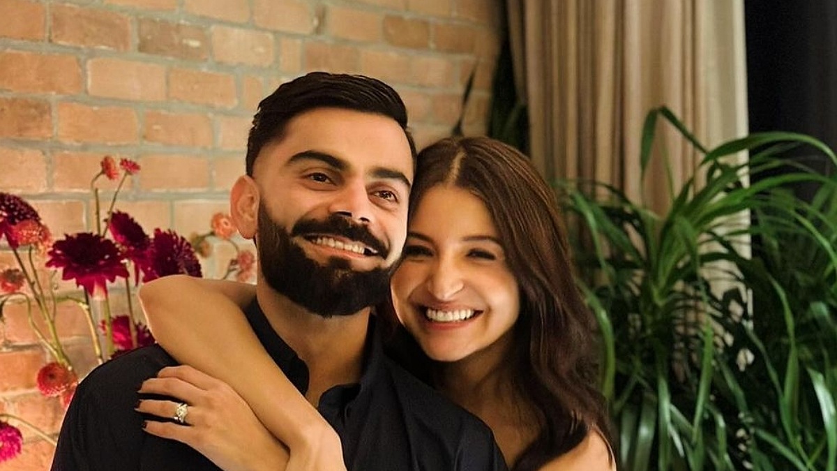 Pakistani Fans Celebrate Birth of Virat Kohli's Son Akaay - Watch the Heartwarming Video