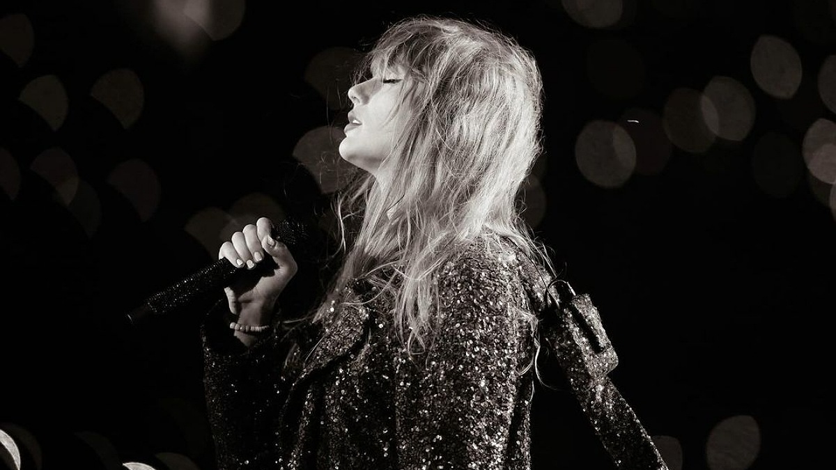 Taylor Swift's Sydney Show Interrupted: Unexpected Guest Triggers Fan Evacuation, Video Goes Viral