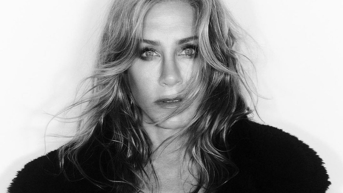 Jennifer Aniston's Sparkling Rumors: Is the FRIENDS Star Engaged