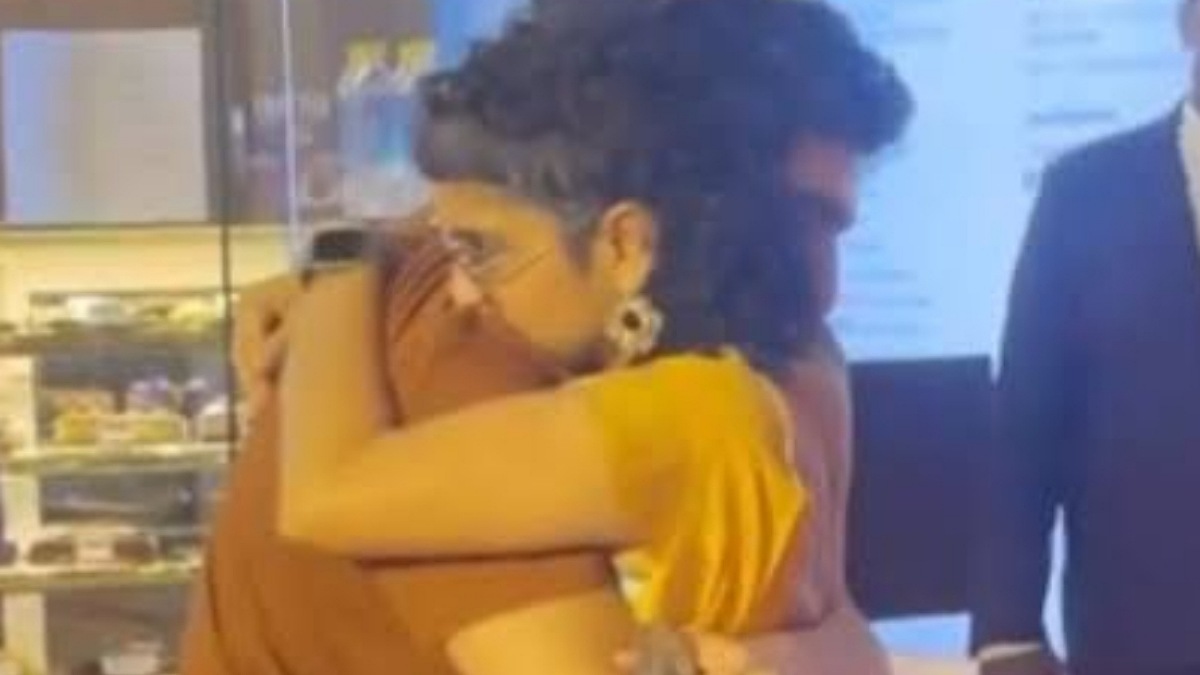 Watch: Ayan Mukerji's Heartwarming Hug for Kiran Rao Steals Spotlight at 'Laapataa Ladies' Screening