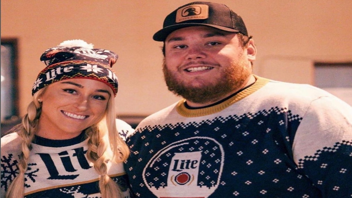 Luke Combs' wife, Nicole Hocking