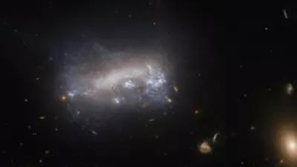 NASA's Cosmic Marvel: Hubble's Capture of Virgo Galaxy Cluster, 52 million Light-Years Away