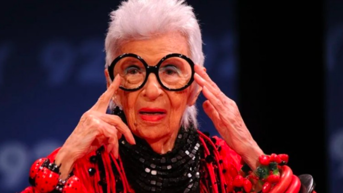 Iconic Fashion Maverick Iris Apfel Dies At 102