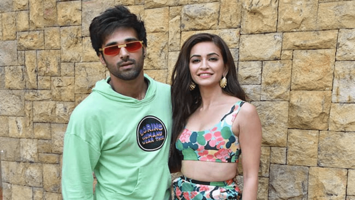 Leaked Invite Hints at Pulkit Samrat and Kriti Kharbanda's Beach Wedding This Month
