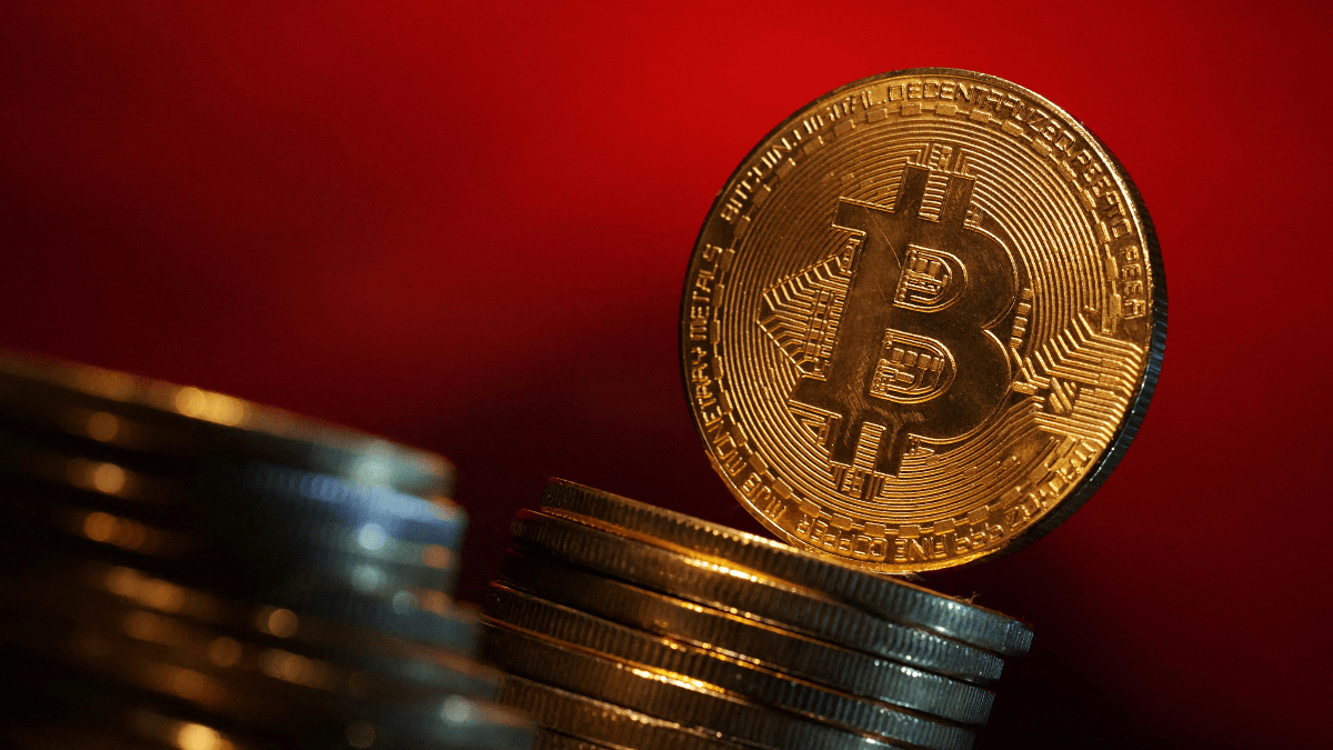 Bitcoin Price Tumbles to $67,000 as Asian Markets Open for Trading