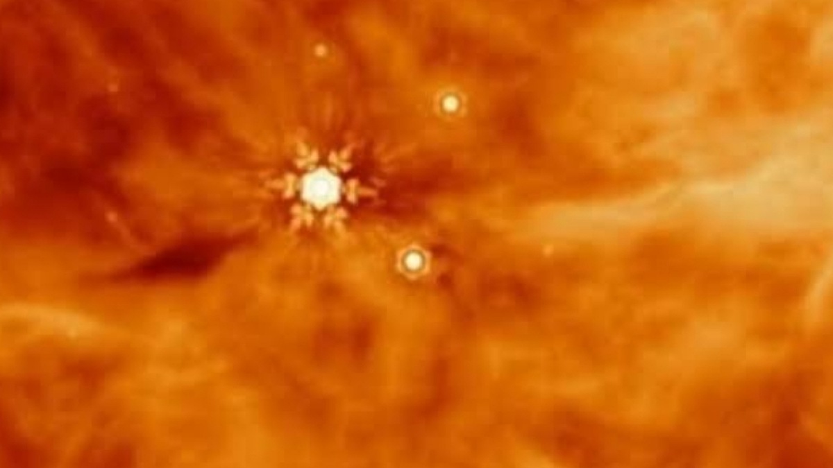 Webb Telescope Spots Margarita and Vinegar Ingredients Amidst Star Formation