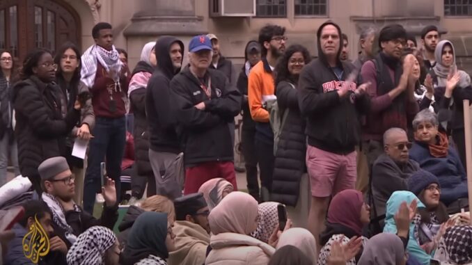 Muslim Pro-Palestinian Student Groups Sue Texas' Gov. Abbott Over Campus Speech Order