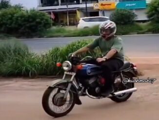 dhoni riding bike