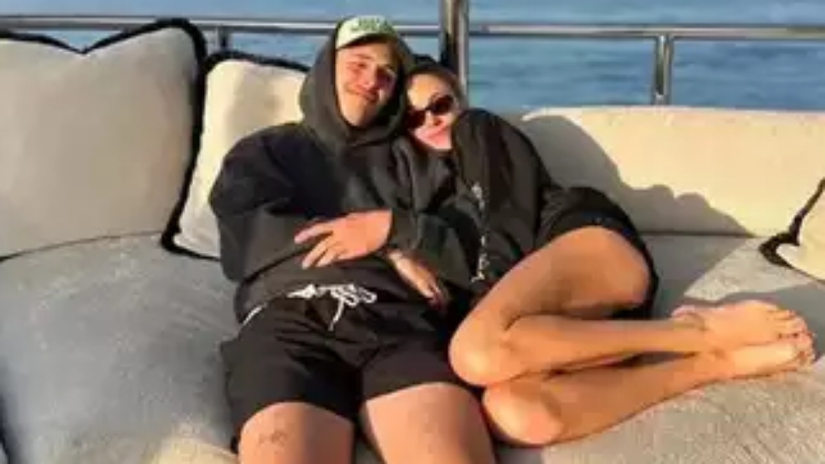 Ariana Grande's Ex Dalton Gomez and Maika Monroe Confirm Relationship on Instagram