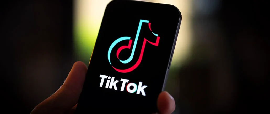 "TikTok's Future in the US: Potential Sale to Elon Musk Discussed