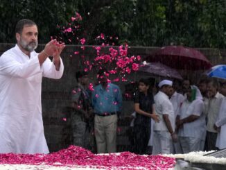 PM Modi, Rahul Gandhi Pay Tribute To Rajiv Gandhi On His Birth Anniversary