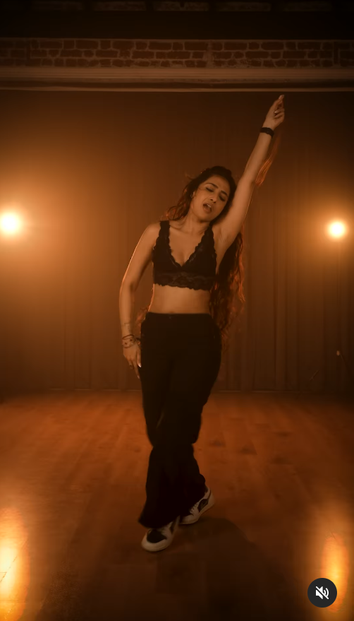 Watch: Dhanashree Verma Drops A Fiery Dance Reel