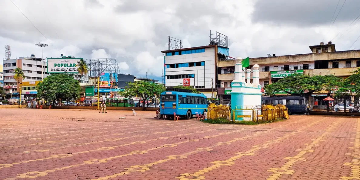 Hubli Idgah Maidan Compound Wall to be Removed for Flyover Construction