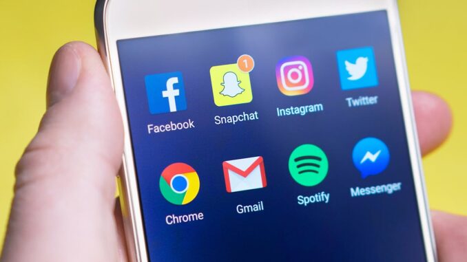 Australia Proposes Social Media Ban for Children Under 16