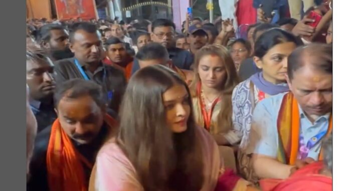 Aishwarya Rai takes daughter Aaradhya Bachchan, and her mother for Ganapati Darshan in Mumbai.