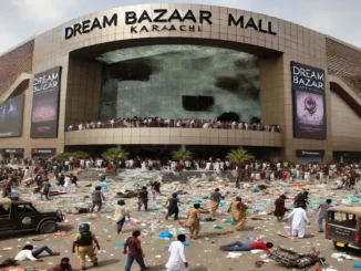 Video: Karachi Dream Bazaar Mall Looted and Vandalized on Opening Day!