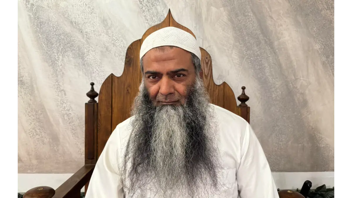 Pakistani Imam Zulfiqar Khan