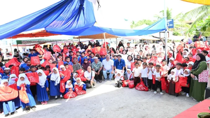 Pru Life UK Launches Adopt-a-Madrasah in Davao”