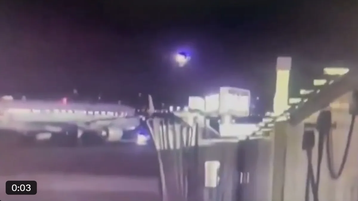 American Airlines Jet & Army Helicopter Crash Near D.C