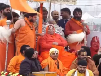 Jagadguru Rambhadracharya Leads 'Amrit Snan' at Maha Kumbh Mela 2025